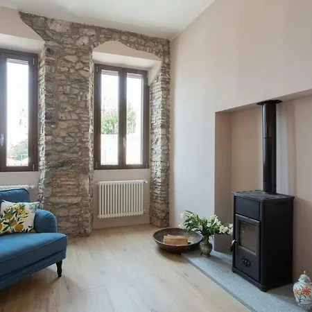 Castravalva By Rent Mezzegra