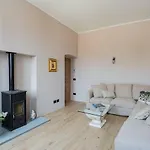 Βίλα Castravalva By Rent *